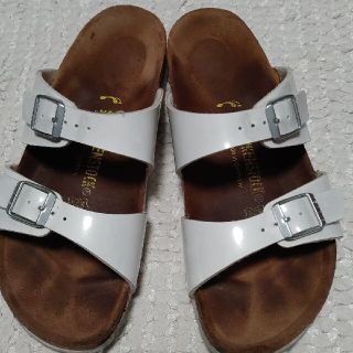 ビルケンシュトック(BIRKENSTOCK)のBIRKENSTOCKアリゾナサンダル、２５cm(サンダル)