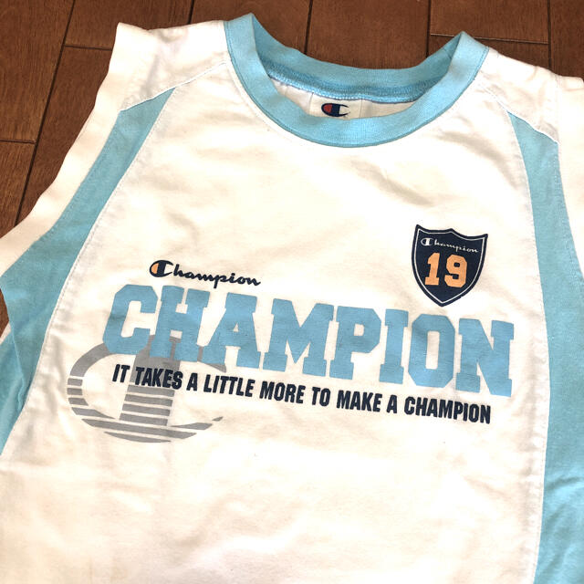 NIKE(ナイキ)のボーイズ　タンクトップ　Tシャツ　130 NIKE champion キッズ/ベビー/マタニティのキッズ服男の子用(90cm~)(Tシャツ/カットソー)の商品写真
