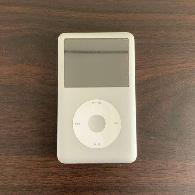 高品質国産 Apple - iPod classic（80GB）の通販 by ツマランモノ's shop｜アップルならラクマ 人気ショップ
