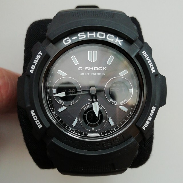 G-SHOCK　AWG-M100BW