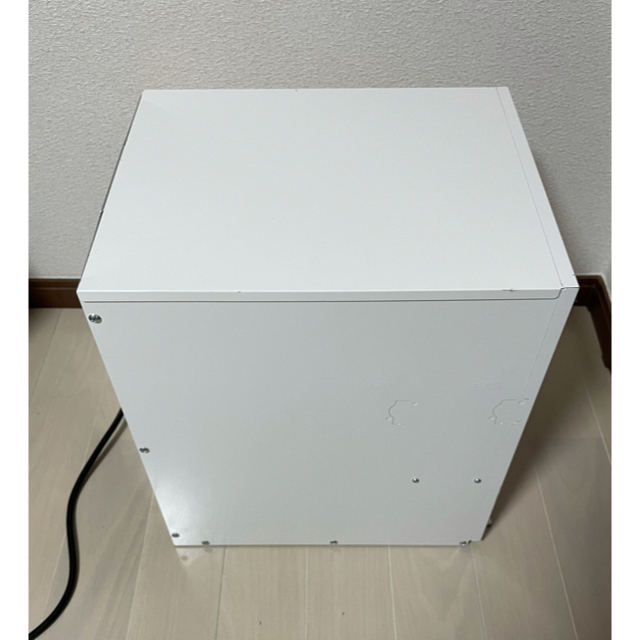 電気温水器 日本イトミック ESN20BRN111B0 スマホ/家電/カメラの冷暖房/空調(電気ヒーター)の商品写真