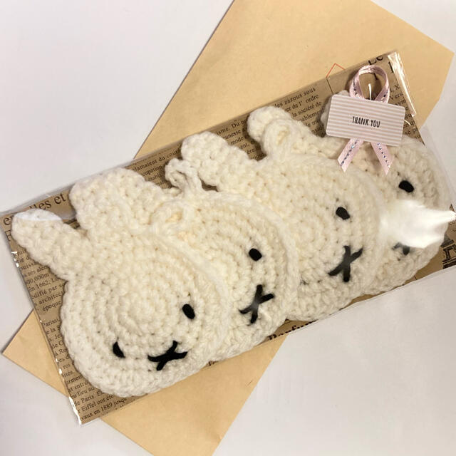 【SALE価格】うさぎのアクリルたわしエコたわしコースタープチギフト母の日 ハンドメイドの生活雑貨(キッチン小物)の商品写真