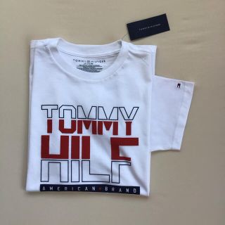 トミーヒルフィガー(TOMMY HILFIGER)のTOMMY HILFIGER Tシャツ　新品未使用(Tシャツ/カットソー(半袖/袖なし))