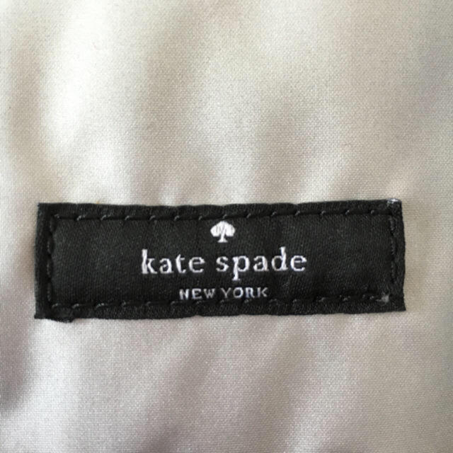 kate spade new york(ケイトスペードニューヨーク)の値下＊ケイトスペード オムツ替えシート キッズ/ベビー/マタニティの外出/移動用品(その他)の商品写真