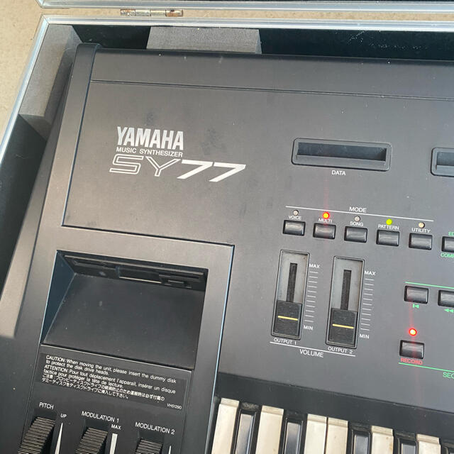 YAMAHA SY77 ハードケース付き