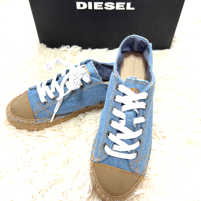 DIESEL(ディーゼル)のご成約済み！【新品】dieselレディーススニーカー　デニム地　小さ目24センチ レディースの靴/シューズ(スニーカー)の商品写真