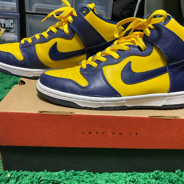 NIKE(ナイキ)のNike dunk Michigan le 1998 ミシガン　ナイキ メンズの靴/シューズ(スニーカー)の商品写真