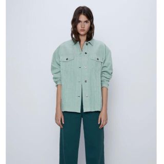 ザラ(ZARA)の新品★ZARA コーデュロイ素材のオーバーサイズジャケット(ウォーターグリーン)(Gジャン/デニムジャケット)