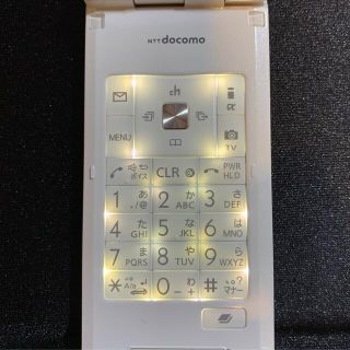 エヌティティドコモ(NTTdocomo)の【docomo】Pｰ03A(携帯電話本体)