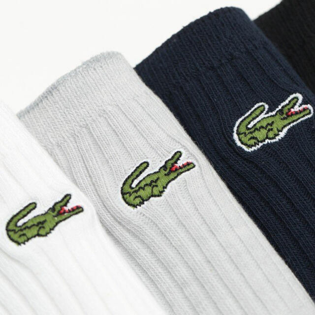 LACOSTE(ラコステ)の【未使用】ラコステ リブソックス白 レディースのレッグウェア(ソックス)の商品写真