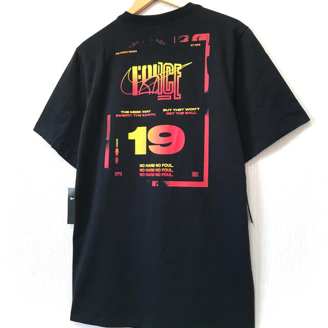 NIKE(ナイキ)のグラデーション☆ NIKE FORCE GRAPHIC Tシャツ 黒 3XL  メンズのトップス(Tシャツ/カットソー(半袖/袖なし))の商品写真