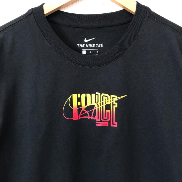 NIKE(ナイキ)のグラデーション☆ NIKE FORCE GRAPHIC Tシャツ 黒 3XL  メンズのトップス(Tシャツ/カットソー(半袖/袖なし))の商品写真