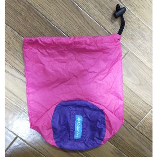 コロンビア(Columbia)のダウン　収納袋　Columbia　ナイロン(登山用品)