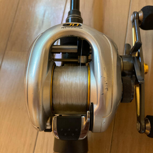 SHIMANO(シマノ)のSHIMANO メタニウムDC7 スポーツ/アウトドアのフィッシング(リール)の商品写真