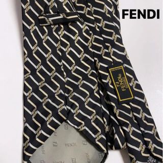 フェンディ(FENDI)の【公式】フェンディ　黒ネクタイ(ネクタイ)