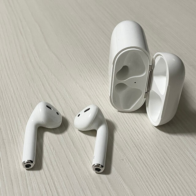 Apple AirPods  エアーポッズ 第2世代AAC