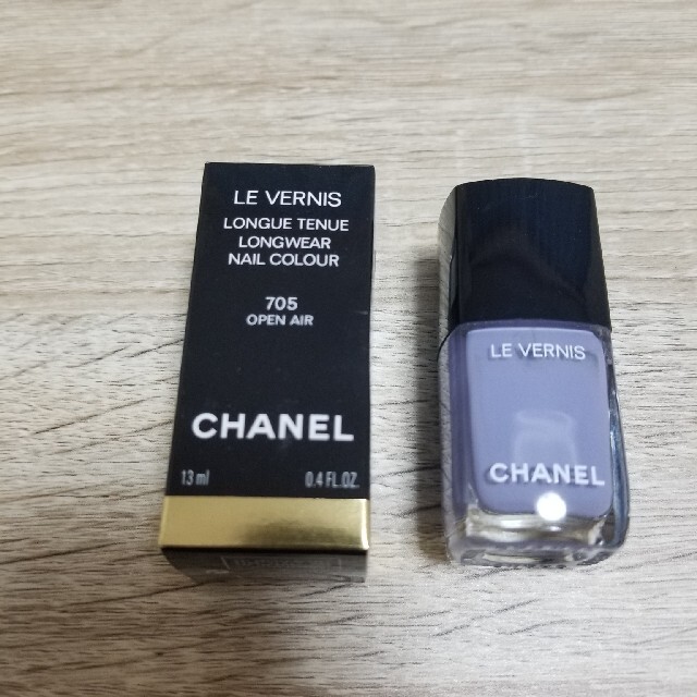 CHANEL(シャネル)のCHANEL ヴェルニ ロング トゥニュ705 オープンエアー コスメ/美容のネイル(マニキュア)の商品写真