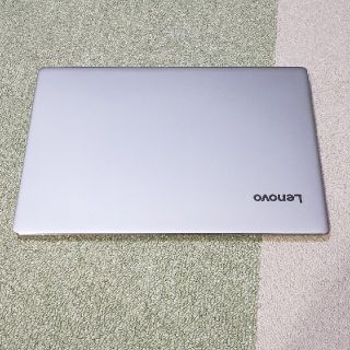 レノボ(Lenovo)のlenovo ideapad 720S(ノートPC)