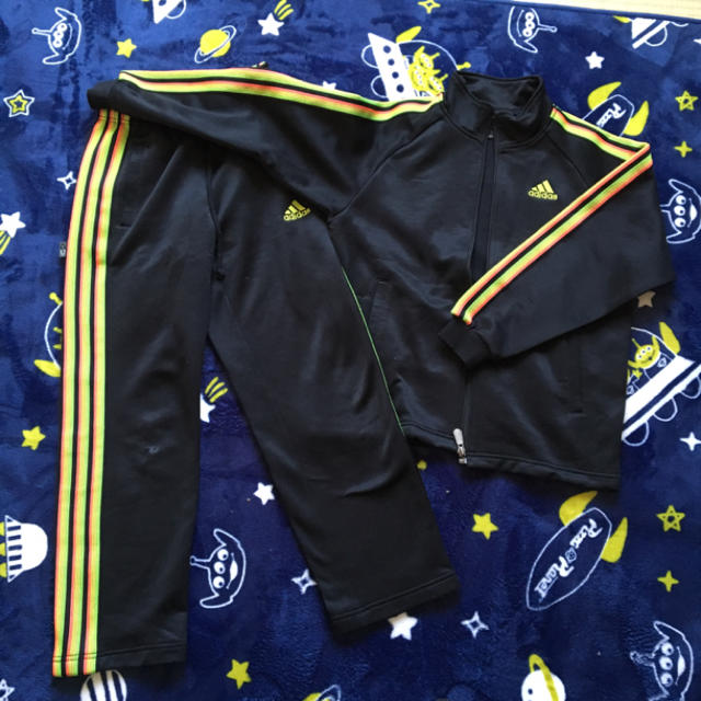 adidas(アディダス)のadidasジャージ  140センチ キッズ/ベビー/マタニティのキッズ服男の子用(90cm~)(ジャケット/上着)の商品写真