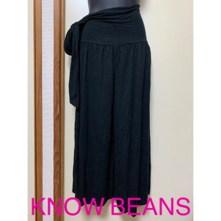 ノービーンズ(KNOW BEANS)のKNOW BEANS  ガウチョパンツ  ヨガパンツ　ブラック(カジュアルパンツ)