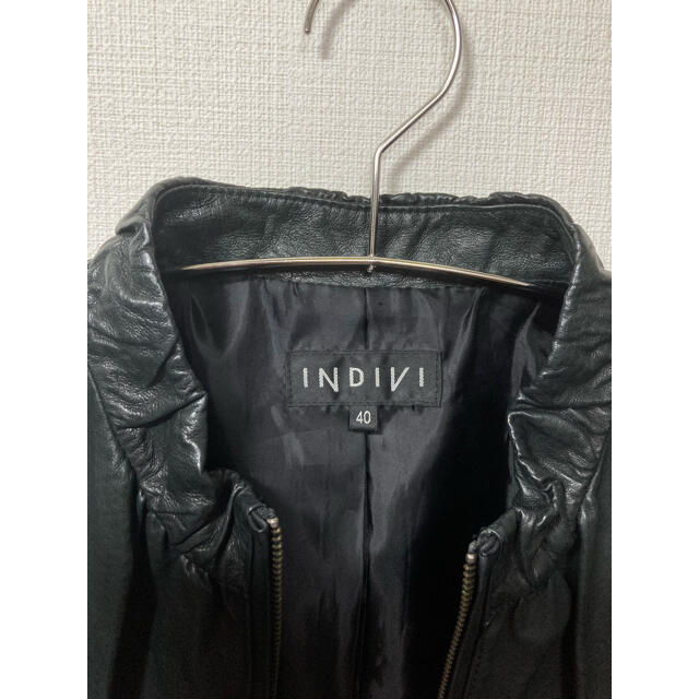 INDIVI(インディヴィ)のINDIVI(インディヴィ) 本革　ノーカラージャケット　レザージャケット レディースのジャケット/アウター(ライダースジャケット)の商品写真