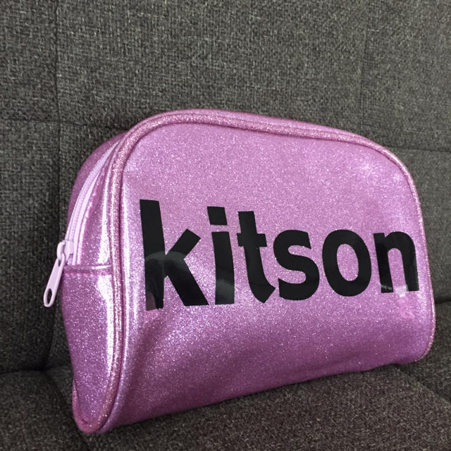 KITSON(キットソン)の超美品♡kitsonポーチ レディースのファッション小物(ポーチ)の商品写真