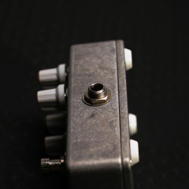 【ベース用オーバードライブ】Frontgate Bass Drive 楽器のベース(ベースエフェクター)の商品写真