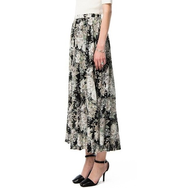 STUDIOUS(ステュディオス)のCLANE クラネ 花柄プリーツスカート レディースのスカート(ロングスカート)の商品写真