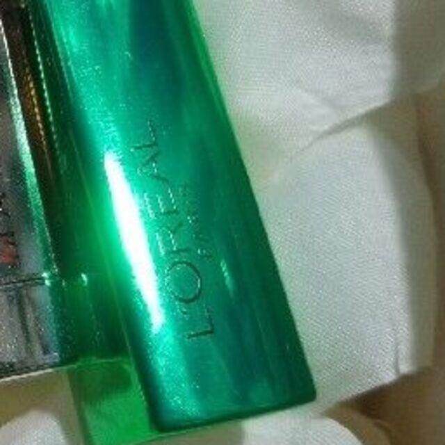 L'Oreal Paris(ロレアルパリ)のロレアルパリユイルカレス 802 LIME GREEN ライムグリーン コスメ/美容のベースメイク/化粧品(リップグロス)の商品写真