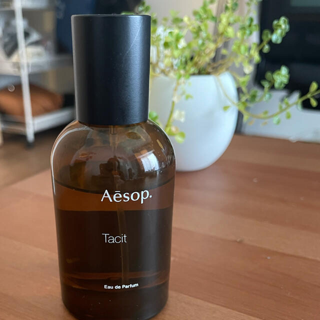 Aesop Tacit