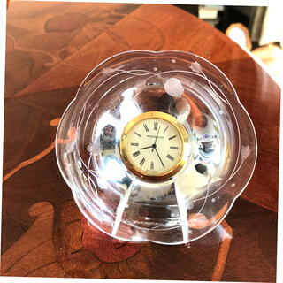 ウェッジウッド(WEDGWOOD)のウェッジウッド クリスタル 飾り置き 時計 訳あり最終値下げ(置時計)