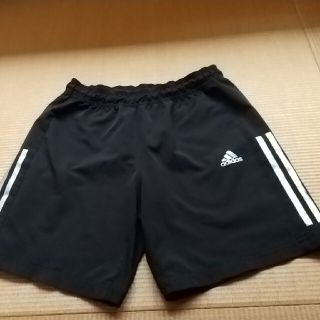 アディダス(adidas)のadidasハーフパンツ(その他)