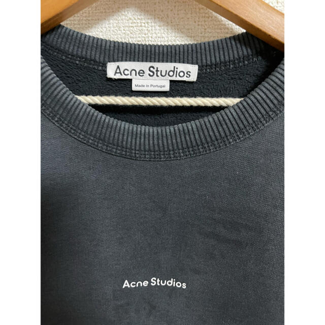Acne Studios クルーネックスウェットシャツ
