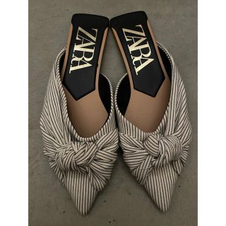 ザラ(ZARA)のZARA フラットミュール　ポインテッド(ミュール)