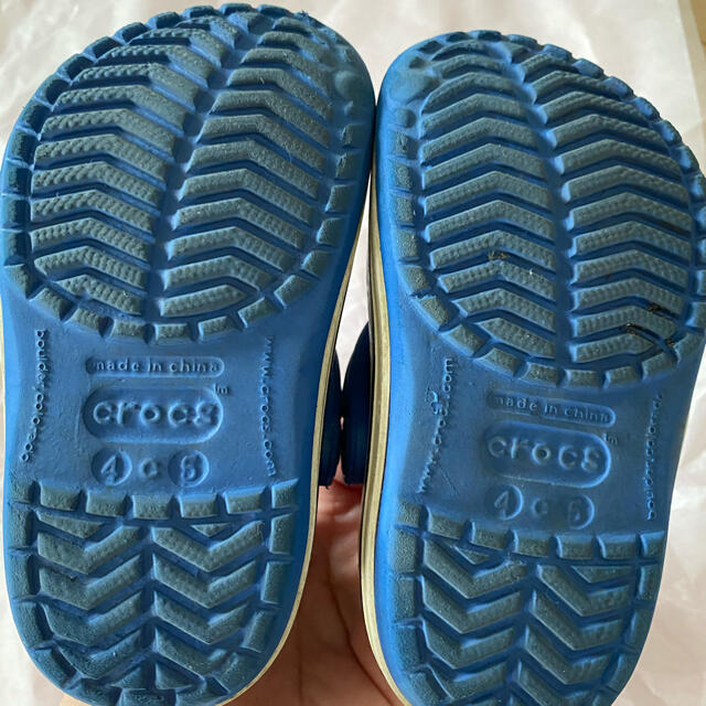 crocs(クロックス)のクロックス☆（中古）お値下げ キッズ/ベビー/マタニティのベビー靴/シューズ(~14cm)(サンダル)の商品写真