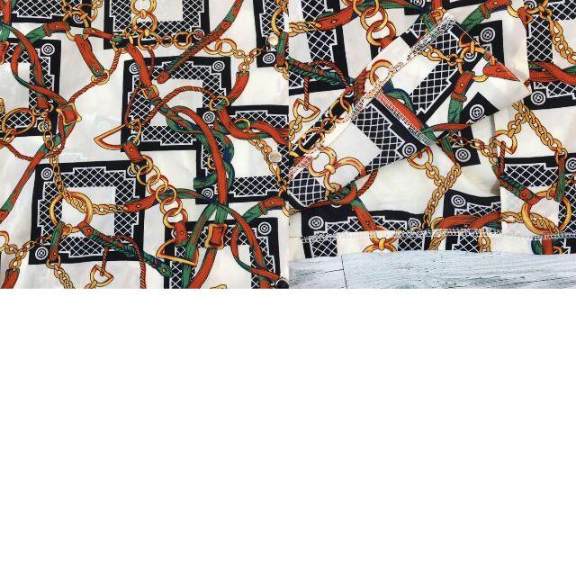 Lochie(ロキエ)のヨーロピアンチェーン柄ブラウストップス派手柄オープンカラー半袖パターン柄 レディースのトップス(シャツ/ブラウス(長袖/七分))の商品写真