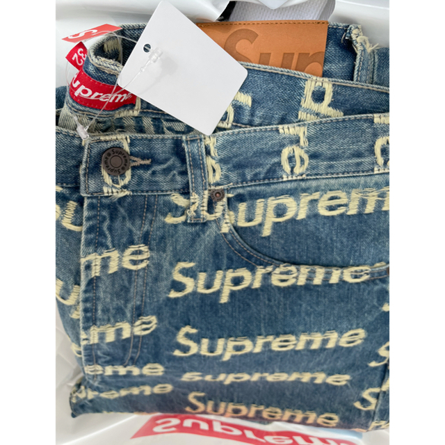 デニム/ジーンズsupreme Frayed Logos Regular Jean