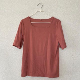 ユニクロ(UNIQLO)のリブスクエアネックT（5分袖）(Tシャツ(半袖/袖なし))