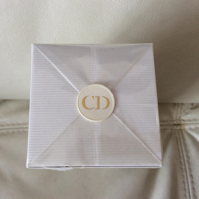 Christian Dior(クリスチャンディオール)の未開封 DIOR j’adore body oil ボディオイル  コスメ/美容のボディケア(ボディオイル)の商品写真