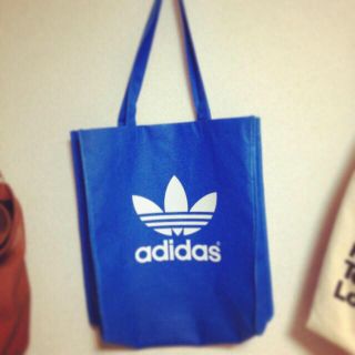 アディダス(adidas)のadidas★バッグ(トートバッグ)