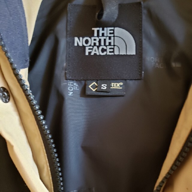 THE NORTH FACE MOUNTAIN LIGHT JACKET  S 3