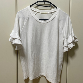 ローズバッド(ROSE BUD)のROSEBUD 袖フリル(Tシャツ(半袖/袖なし))