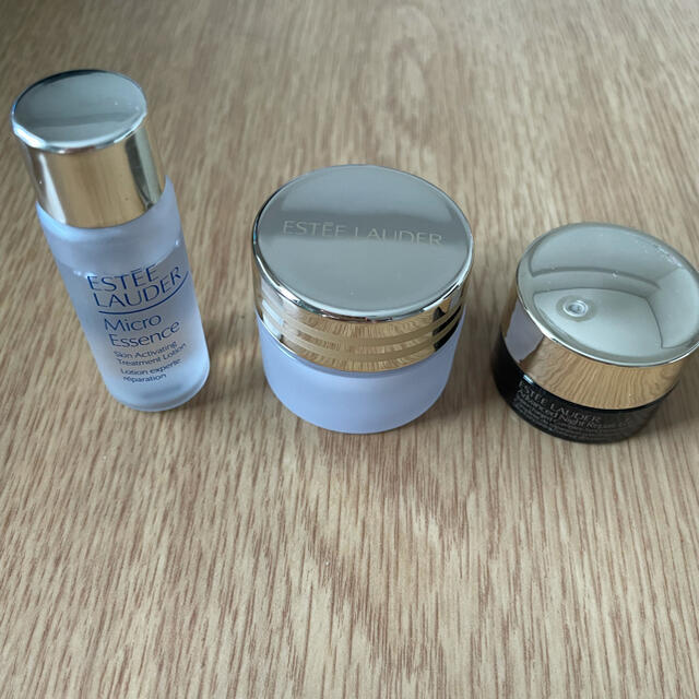 Estee Lauder(エスティローダー)の☆ESTEE LAUDER☆ コスメ/美容のキット/セット(サンプル/トライアルキット)の商品写真