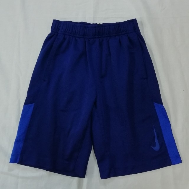 NIKE(ナイキ)のナイキ　ハーフパンツ キッズ/ベビー/マタニティのキッズ服男の子用(90cm~)(パンツ/スパッツ)の商品写真