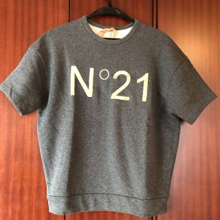 ヌメロヴェントゥーノ(N°21)の専用　　美品　ヌメロヴェントゥーノ　N°21 スウェット(トレーナー/スウェット)