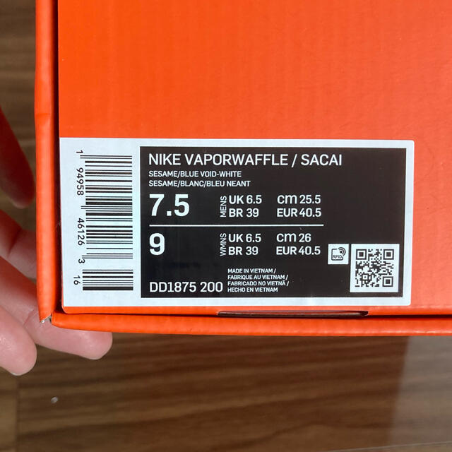 sacai(サカイ)の25.5cm NIKE × SACAI VAPORWAFFLE SESAME メンズの靴/シューズ(スニーカー)の商品写真