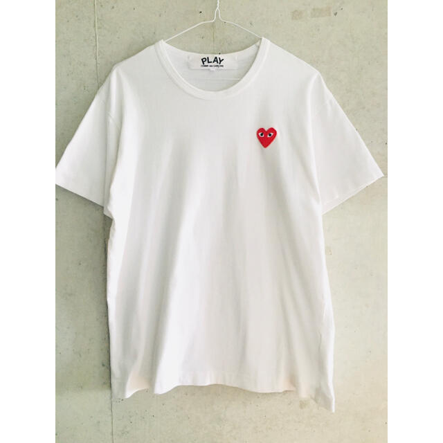 COMME des GARCONS(コムデギャルソン)の【良品★名作★メンズLサイズ】プレイコムデギャルソン ホワイト ハート Tシャツ メンズのトップス(Tシャツ/カットソー(半袖/袖なし))の商品写真