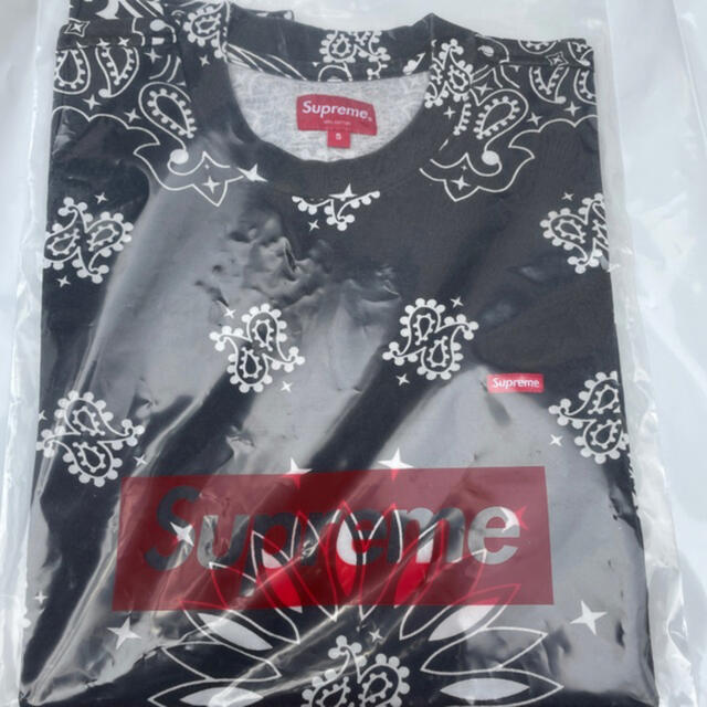 Supreme(シュプリーム)のSupreme Small Box Tee シュプリーム バンダナ メンズのトップス(Tシャツ/カットソー(半袖/袖なし))の商品写真