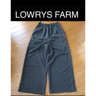 ローリーズファーム(LOWRYS FARM)のローリーズファーム ♡ドットワイドパンツ　サラサラ生地　黒×白(カジュアルパンツ)