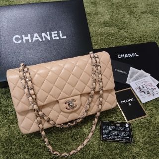 シャネル(CHANEL)のCHANEL　マトラッセ　25　ラムスキン　ベージュ(ショルダーバッグ)